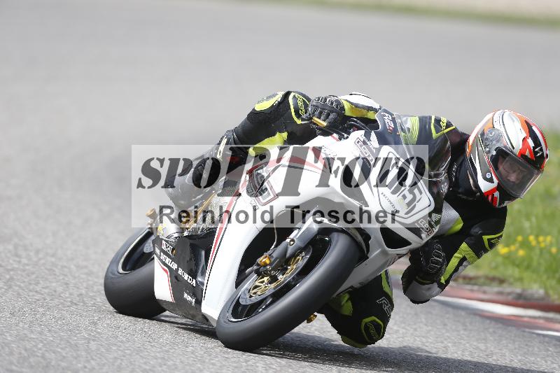 /37 28.07.2025 Dunlop Ride und Test Day ADR/Trackday Erfahren gelb Trackday schnell  rot/15